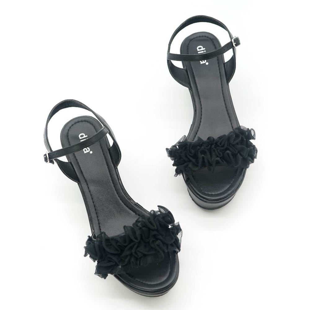 Retro Ruffle Platforms